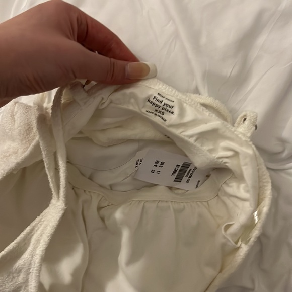 Gilly hicks one shoulder white bra top - Picture 4 of 5